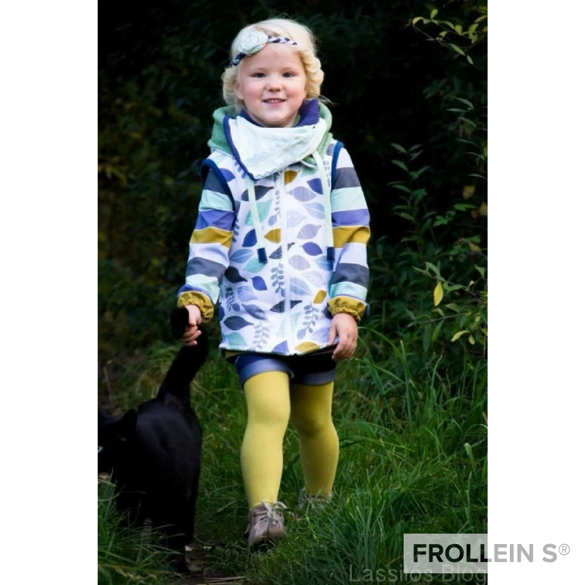 Cotton Jersey - In the Forest - Leaves - Blue